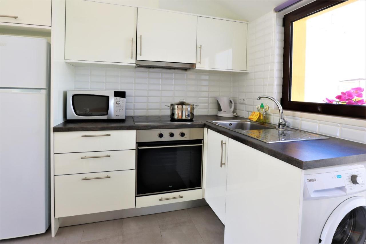 Vila - Mar - Private Outdoor Jacuzzi - Wifi & Airco - By Bedzy Albufeira Luaran gambar